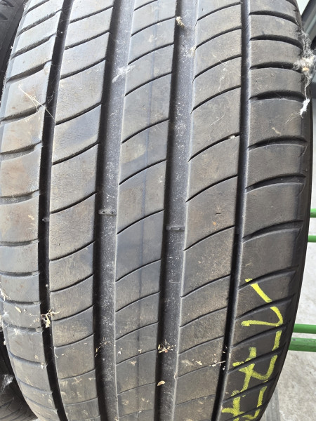 Michelin 215/55R17 PRIMACY3 5-5.5mm használt gumi HG17703