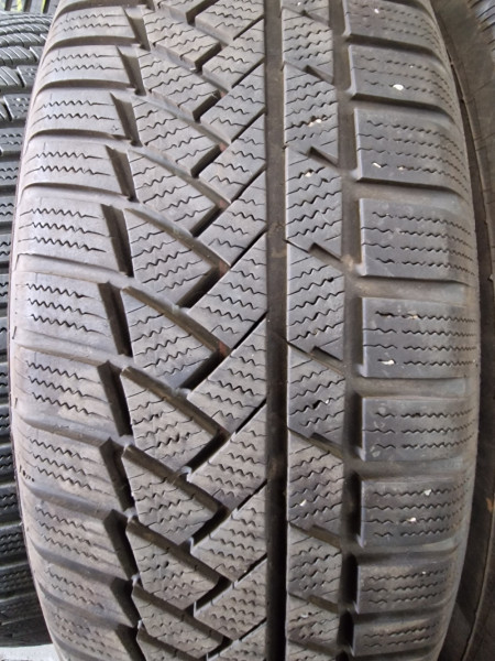 Continental 215/65R17 TS850P 7mm használt gumi HG13033