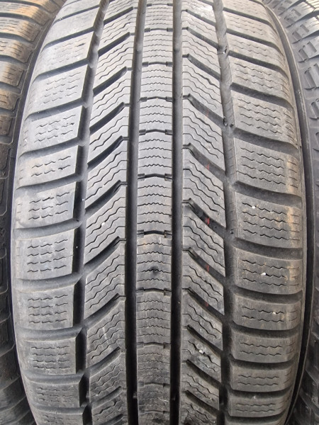 Continental 215/50R18 TS870P 6.5mm használt gumi HG13703