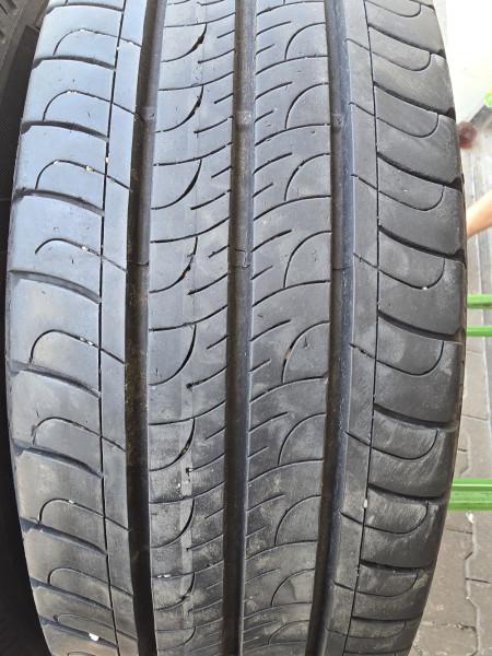 Goodyear 195/60R16C EFFICIENTGRIP CARGO 7mm használt gumi HG18091