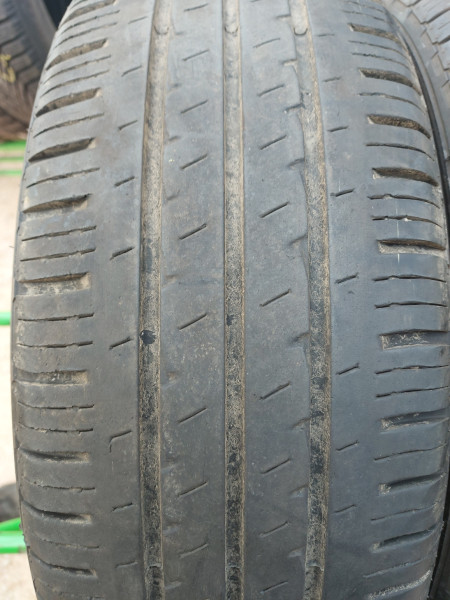 Hankook 195/60R16C RA18 5mm használt gumi HG9775