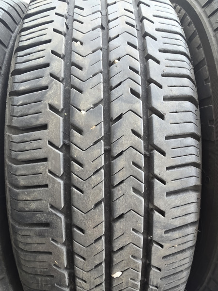 Michelin 215/65R16C AGILIS 5.5-6mm használt gumi HG18449