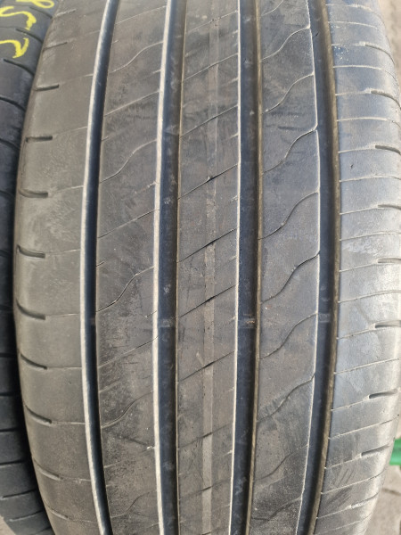 Goodyear 215/55R17 EFFICIENTGRIP PERFORMANCE 6mm használt gumi HG16853