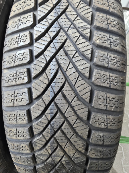Falken 205/60R16 HS02 7mm használt gumi HG17391