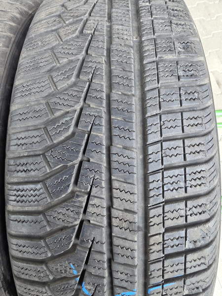Hankook 205/60R16 W320 5-5.5mm használt gumi HG17952