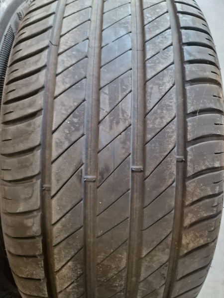 Kleber 235/50R17 HP4 5-6mm használt gumi HG15961