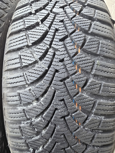 Goodyear 205/60R16 UG9 7mm használt gumi HG18050