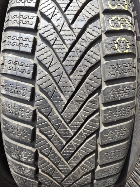 Falken 205/60R16 HS02 7mm használt gumi HG17360