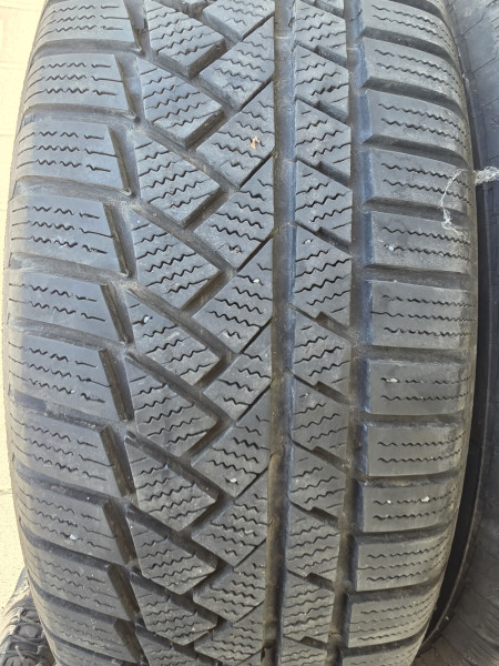 Continental 215/65R17 TS850P 6-6.5mm használt gumi HG18118