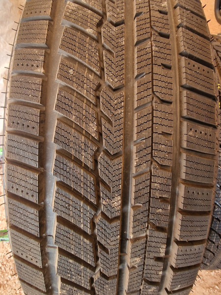 Chengshan 215/55R18 CSC-901 8mm használt gumi HG12865