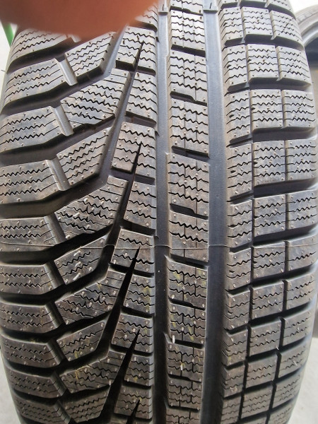 Hankook 265/65R17 W320A 8mm használt gumi HG13122