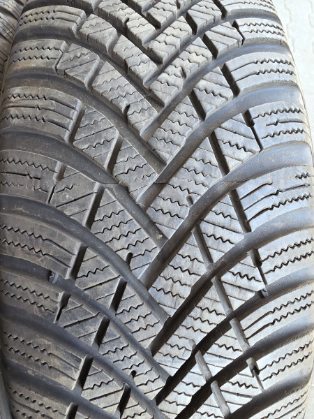 Hankook 205/60R16 W462 7mm használt gumi HG18374