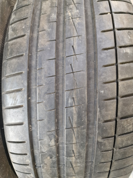 Vredestein 275/45R20 ULTRAC VORTI 6-7mm használt gumi HG15717