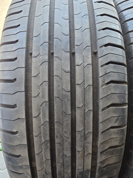 Continental 215/55R17 ECOCONTACT5 4.5-5mm használt gumi HG18337