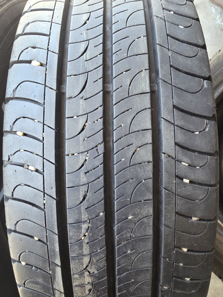 Goodyear 195/60R16C EFFICIENTGRIP CARGO 7-7.5mm használt gumi HG18088