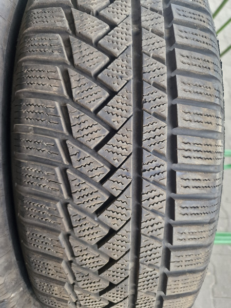 Continental 215/65R17 TS850P 5-6mm használt gumi HG15291