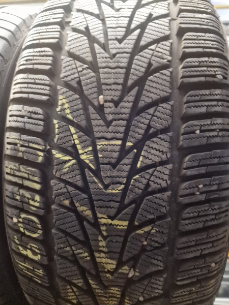 Nankang 235/45R18 WINTER ACTIVA4 7-8mm használt gumi HG16028