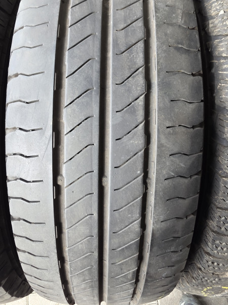 Continental 215/65R16C VANCONTACT ULTRA 5-6mm használt gumi HG17510