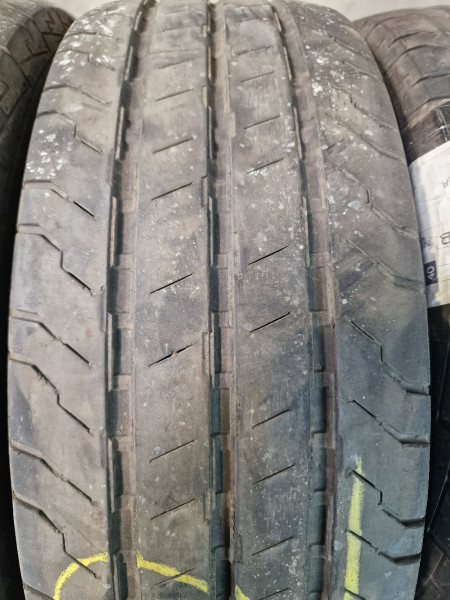 Continental 215/65R16C VANCONTACT100 5-5.5mm használt gumi HG15743