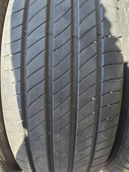 Michelin 205/55R17 PRIMACY4 5.5mm használt gumi HG17572